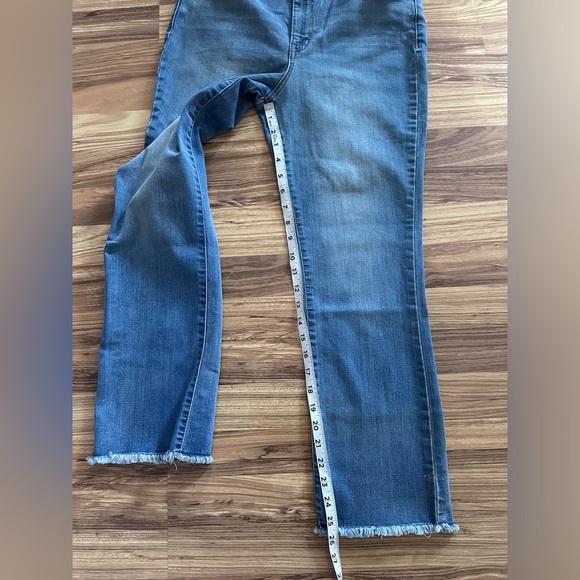 Jessica Simpson Women Casual Every Day Adored High Rise Kick Flare Jeans Sz 10 - Picture 3 of 11